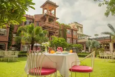 Daspan House
