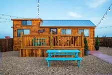 The Big Texan - Cabins and Wagons