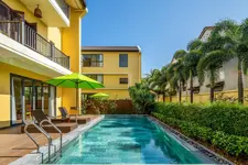 Palm Boutique Village