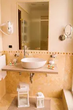 Monti 66 Hotel