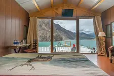 Luxus Hunza Attabad Lake Resort