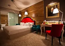 Graffit Gallery Hotel