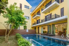 Palm Boutique Village
