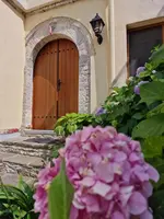Palorto Traditional Hotel