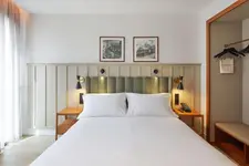 Via Sants Hotel Barcelona (Tapestry Collection By Hilton)