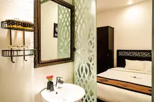 Wild Lotus Hotel & Travel 2