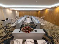 Stay Easy Plus Hotel