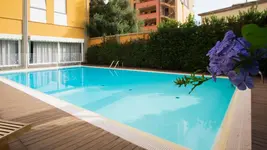 Mistral2 Hotel