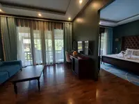 Sunrise Garden House