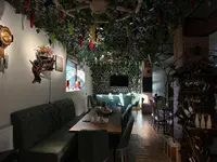Pesvebi Hotel and Cellar