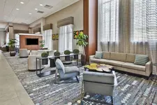 Embassy Suites Columbus - Airport Hotel