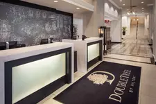 DoubleTree Suites by Hilton Hotel Detroit Downtown - Fort Shelby