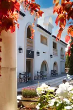 The Lodge at Healdsburg (Tapestry Collection by Hilton)