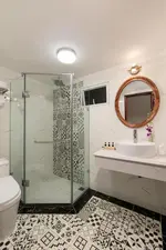Sena Boutique Hotel & Travel