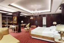 Hilton Beirut Metropolitan Palace Hotel