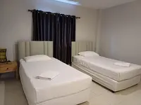 AT Home Hotel