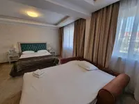 Hotel Roman by Dumbrava Business Resort
