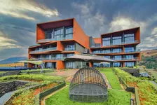 Aria Resort & Spa
