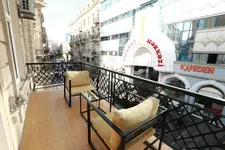 London Hotel