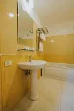 Premier Geneva Hotel