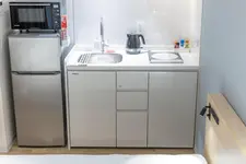 Alphabed Inn West (アルファベットイン那覇国際通りWEST)