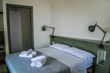 Scavi 32
