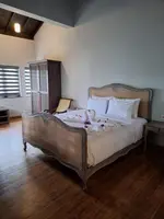 The Deer Park Hotel