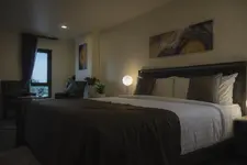 Norn Riverside Bangkok Hotel (นอนริมน้ำ)