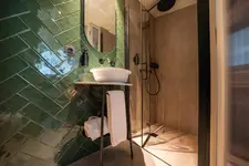 SUTRooms
