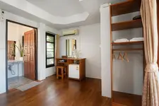 Betel Palm Village Casa Retreat