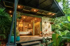 aWà Beach Hotel