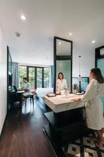 De An Hotel