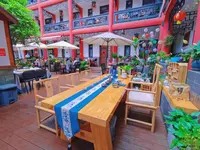 Wenjun Courtyard Hotel