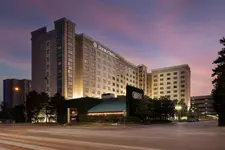 DoubleTree by Hilton Chicago O'Hare Airport-Rosemont