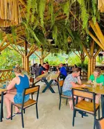 La Veranda Hotel & Restaurant