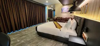 The Room Boutique Hotel