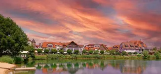 Seehotel Niedernberg