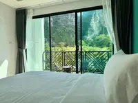 Keereen Resort