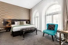 Hotel 115