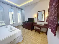 Daddy Dream Hotel & Residence
