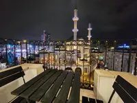 Taksim Landhouse