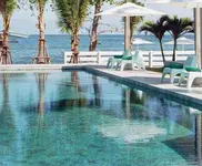 Le Petit Saint Tropez