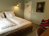 Lèvres Hotel