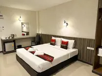 The Hub Suratthani