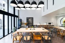 Blu Monkey Hub & Hotel