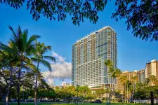 Ka Laʻi Waikiki Beach (LXR Hotels & Resorts)