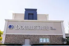 DoubleTree by Hilton Tinton Falls-Eatontown