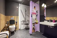 Moxy Simmern