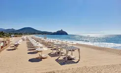 Baia Di Chia Resort Sardinia (Curio Collection By Hilton)