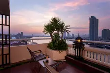 Ramada Plaza by Wyndham Bangkok Menam Riverside